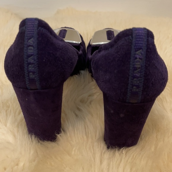 Prada Suede Pumps Authentic - Picture 12 of 12